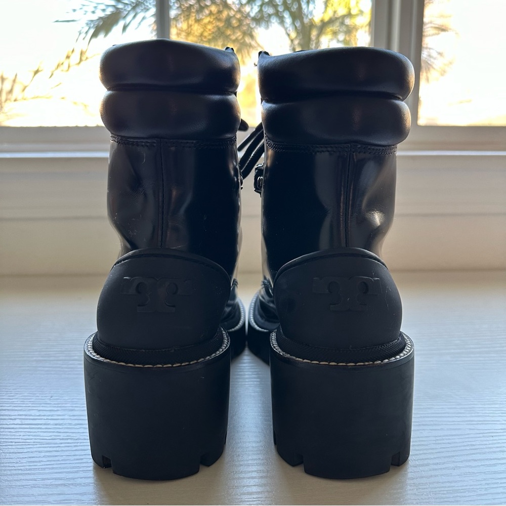Tory Burch Lug Boot Black Women's - Picture 11 of 15